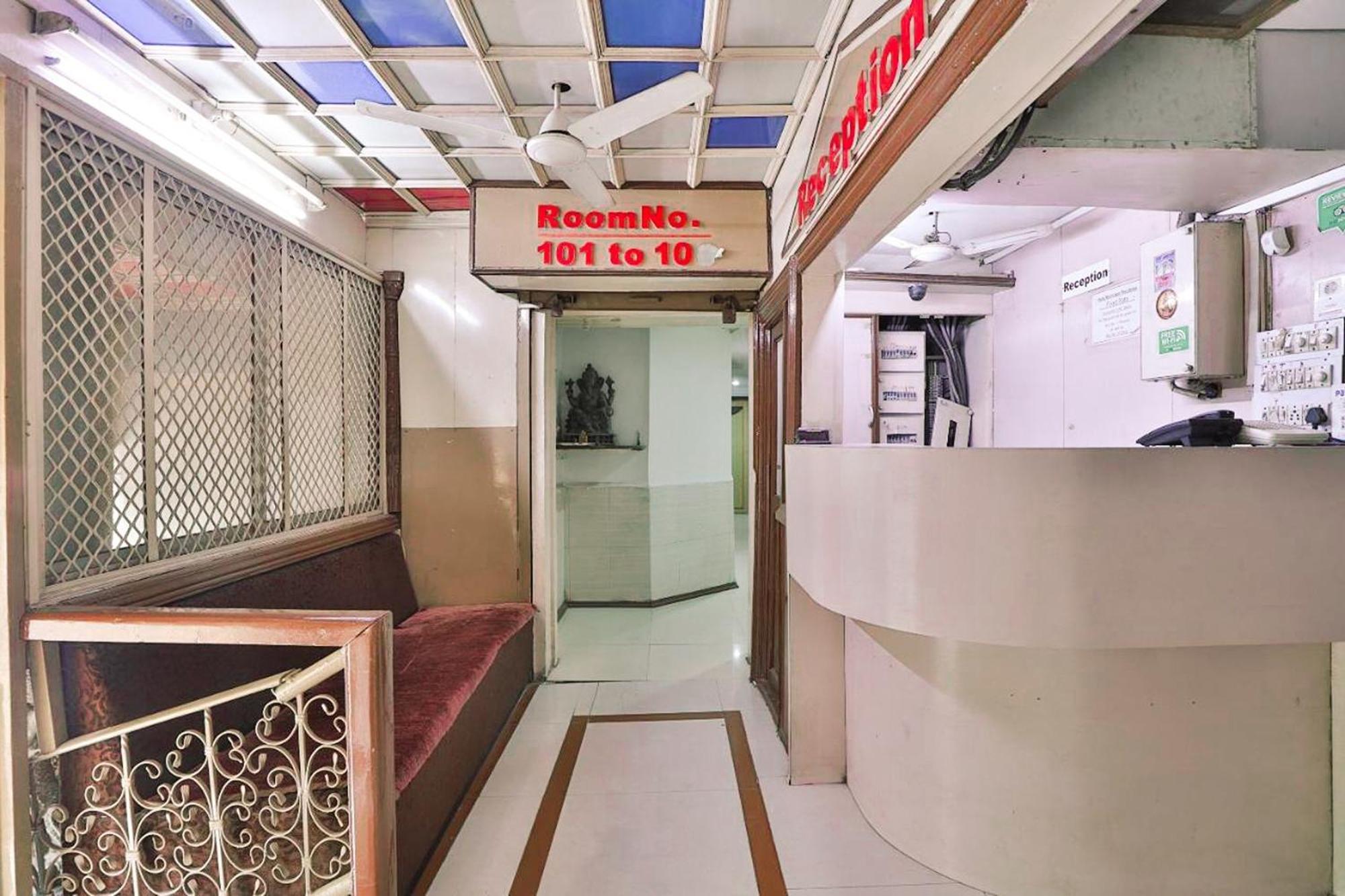 Hotel Maninagar Residency Watuwa Exterior photo